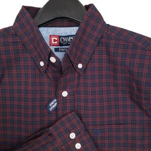 Chaps Mens Small Burgundy Plaid Stretch Button Down Shirt Everyday Classics NEW